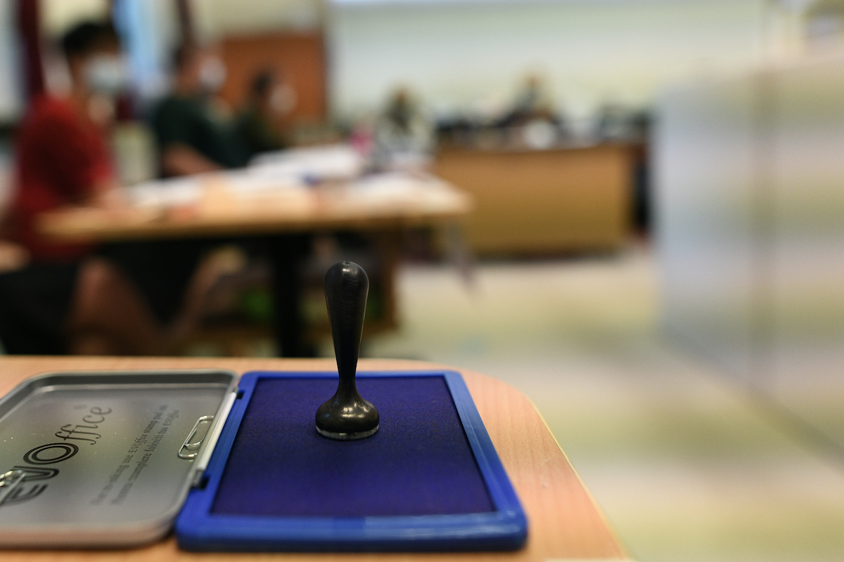 Bucharest residents head to the polls to elect next mayor