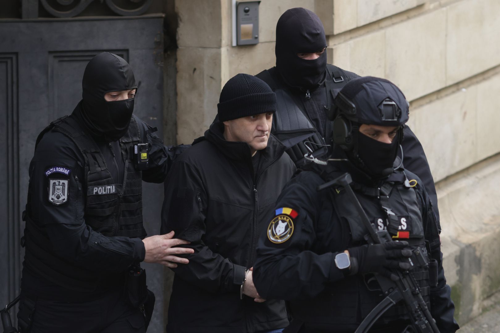 Autoritățile române l-au plasat pe mercenarul extrădat Horațiu Potra în arest preventiv pentru 30 de zile